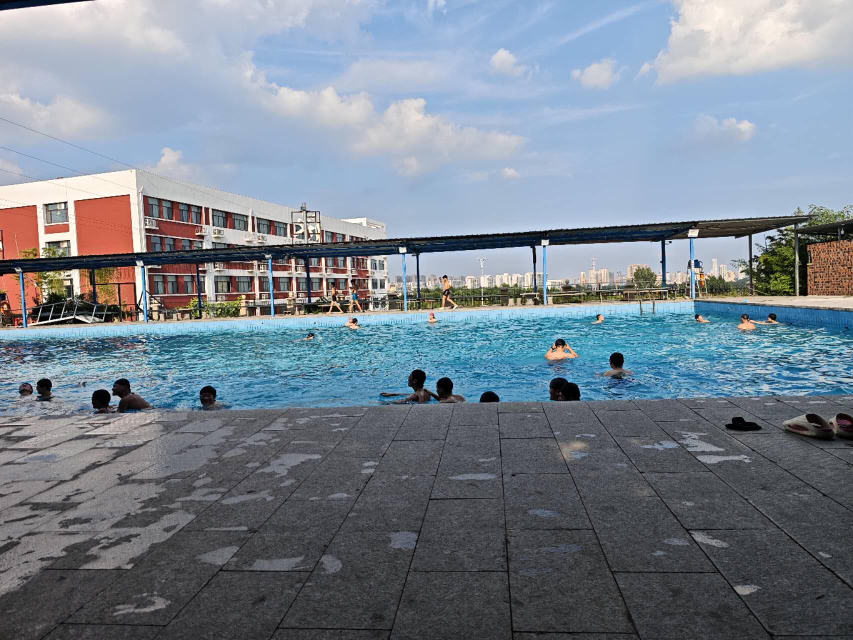 兰陵泉山羽毛球